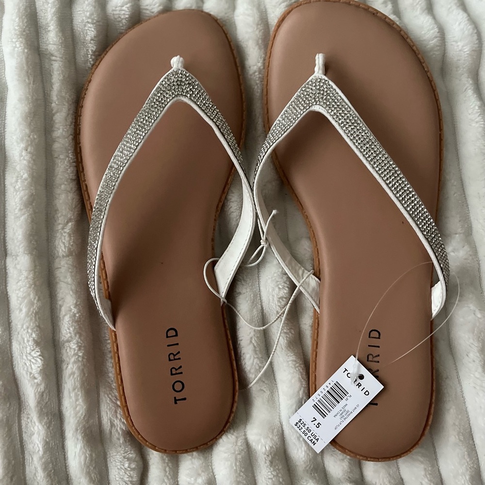Tan sandals size 7.5 brand new never worn